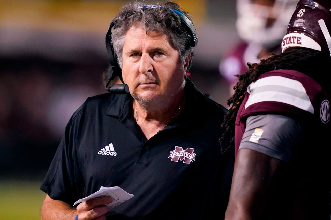 Mississippi State head football coach <a href=