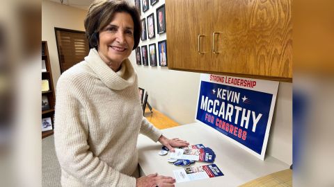 Cathy Abernathy, who used to be chief of staff for US Rep. Bill Thomas, hired Kevin McCarthy as an intern in 1987.