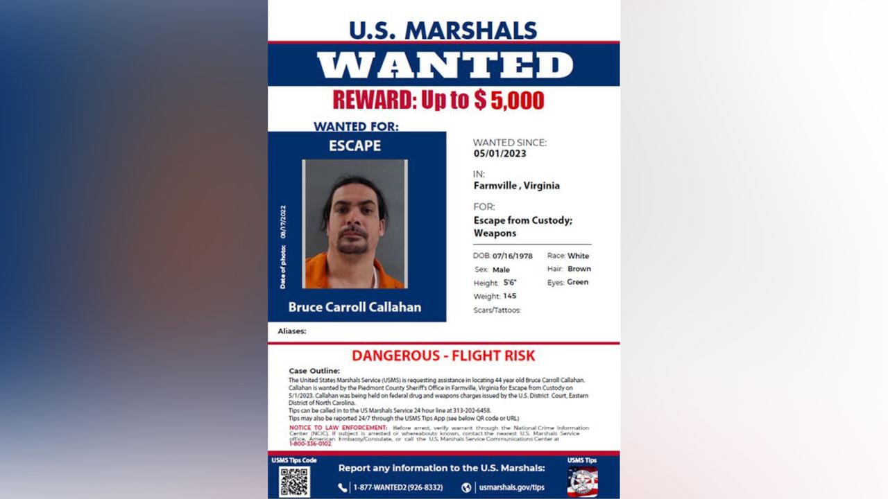 Bruce Carroll Callahan is wanted by US Marshals.